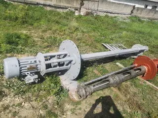Агрегат электронасосный полупогружной НВ 50-50(80)