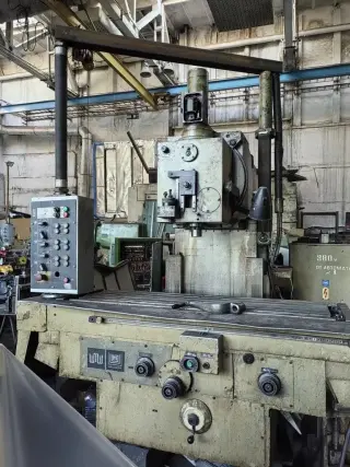 FQS-400 вертикально-фрезерный станок