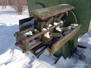 Разматывающее устройство
