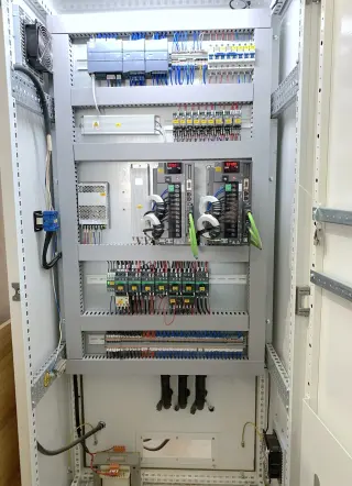 Раскроечный центр с ЧПУ NANXING NP330FG
