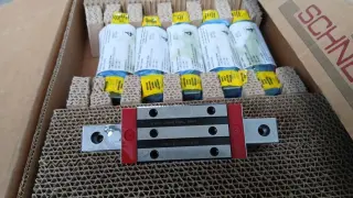 Комплект Schneeberger MR 25 G3 V1 новые,в упаковке