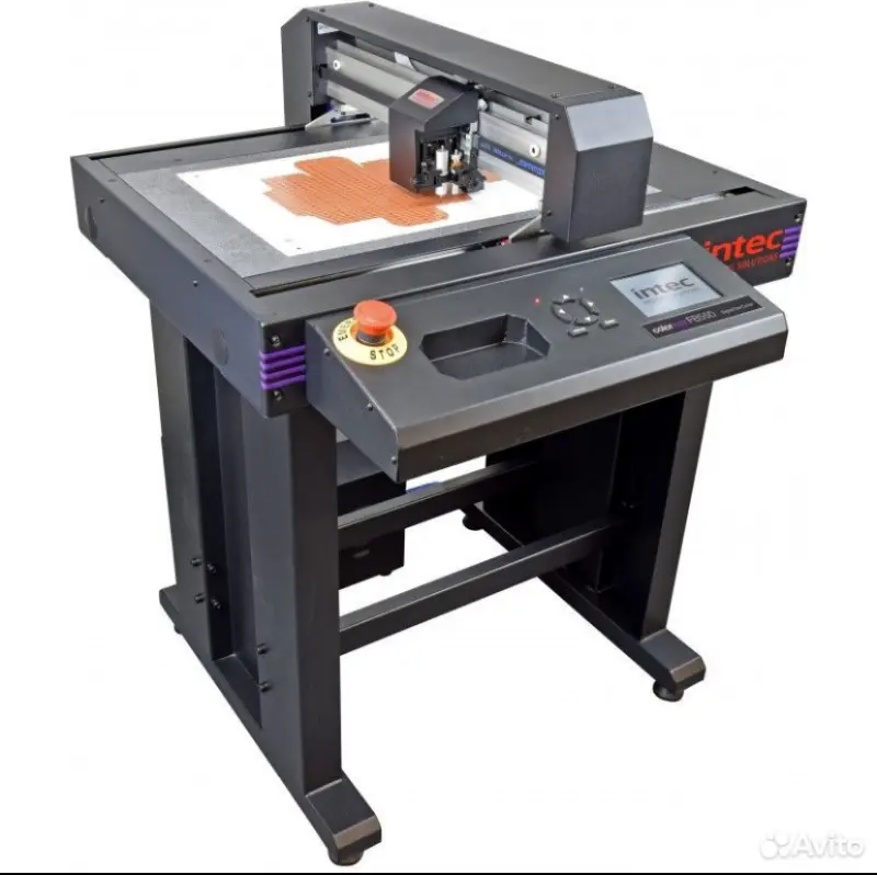 Режущий плоттер Intec ColorCut FB550