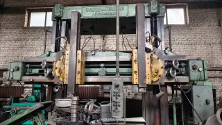 Станок токарно-карусельный 1525