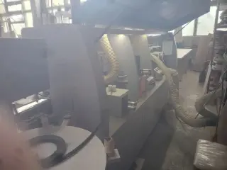 Кромкооблицовочный станок TS50A