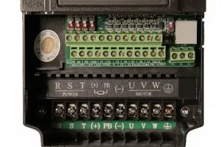 Частотный преобразователь ESQ-600-2S0037 3.7кВт 200-260В
