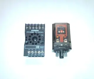 Реле Schrack RL306 с монтажной колодкой