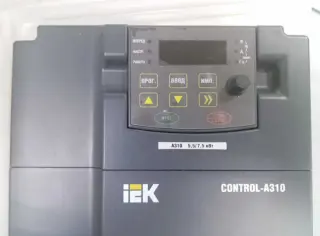 Преобразователь частоты contrjl-A 310 380B 3Ф5,5-7