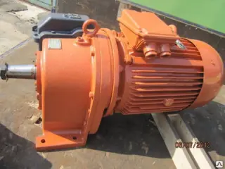 Мотор-редуктор 4МЦ2С125-180-G110-18.