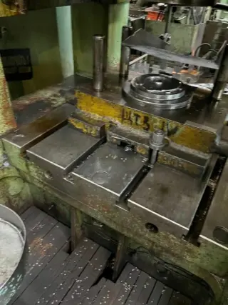 Пресс механический КА9538 усилием 630 тонн