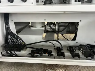 Кромкооблицовочный станок KDT KE 465 JSK