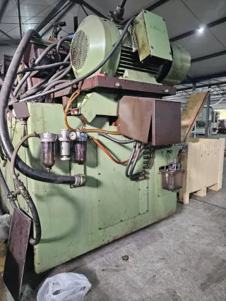 Бесцентрово-шлифовальные станок WEDALCO, Sweden C-200