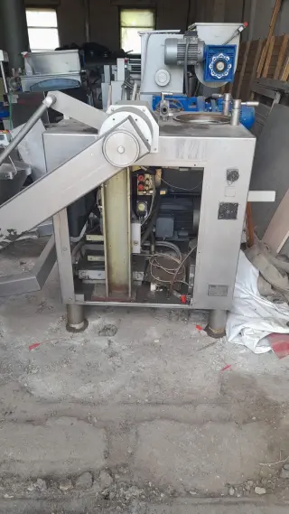 Вакуумная наполнительная машина Vemag HP 10
