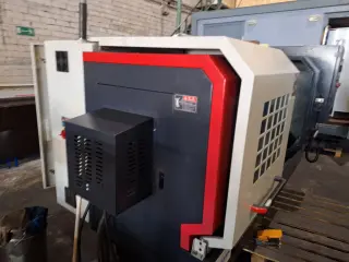 Токарный станок с ЧПУ Shandong Classic, РМЦ 750 мм, стойка Siemens Sinumerik