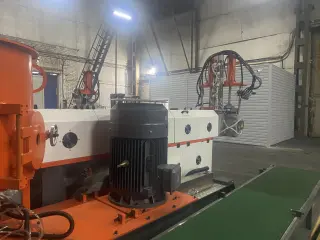 Линия грануляции полимеров с пласткомпактором SJ 150/150 SKGM+