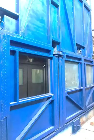 автоматическую линию горячего цинкования мелкоразмерных изделий
