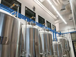 Пивовенное оборудование с мощностью 1000л за варку
