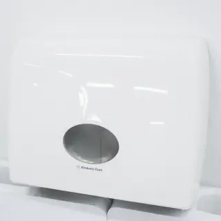 Диспенсер для туалетной бумаги в рулонах Kimberly-Clark (Восстановленное)