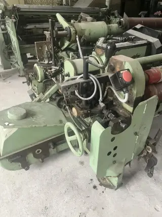 Ткацкие станки СТБ-2-180, год выпуска 2019, в 2022 остановились, в отличном состоянии, двух цветные, полный комплект,готовы к погрузке