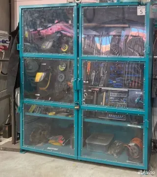 Шкаф инструментальный металлический