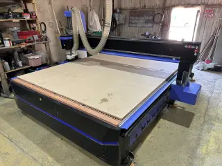 Фрезерный станок с чпу SM 2030
