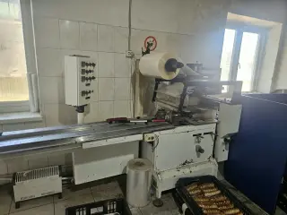 Упаковочный станок для хлебобулочных изделий