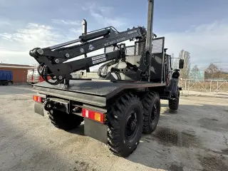 Лесовоз Урал ЯМЗ-238 с новым ГМ