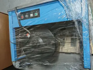 Полуавтоматическая стреппинг машина ТР-202 для обвязки страп лентой