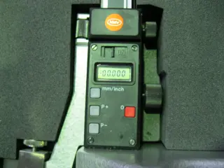 Штангенрейсмас цифровой Mahr 27E-300/0.01