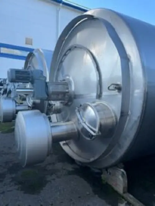 Емкости нержавеющие, объем -25 куб.м