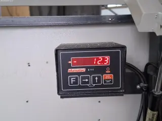 Автоматический круглопильный станок ELUMATEC SA 142/36