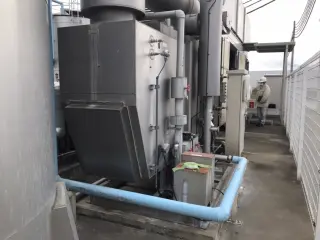 Б / у генератор с газовым двигателем мощностью 920 кВт (GE Jenbacher, 2011,50 Гц)
