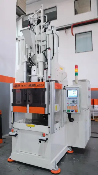 Вертикальный термопластавтомат ekin makina