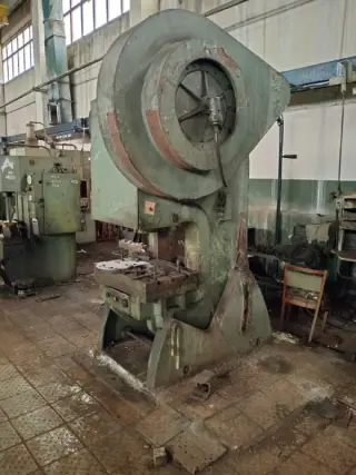 Пресс кривошипный КВ235