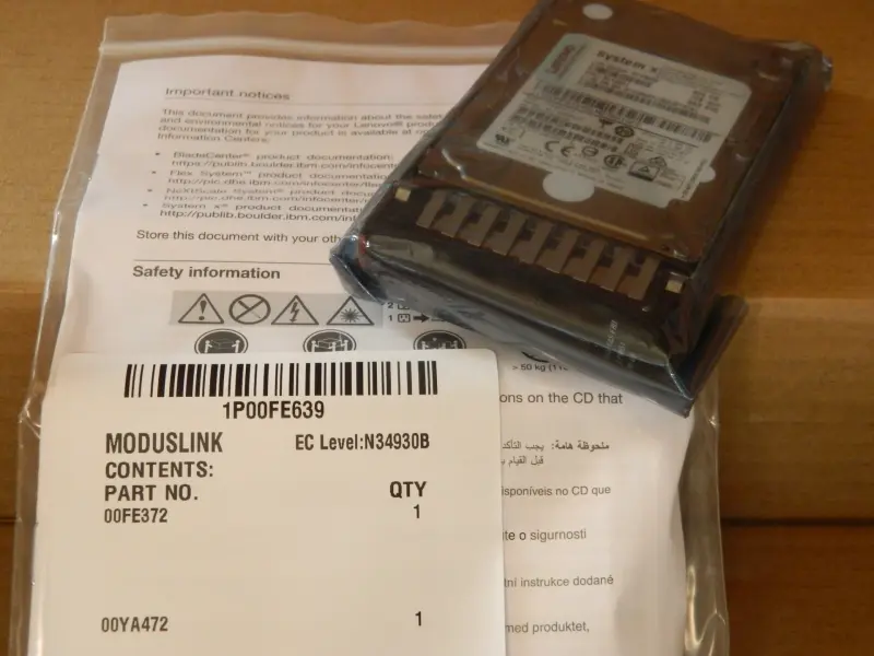 Жесткий диск Lenovo 900GB 10K SAS 6Gb/s 2.5" HDD (FRU 81Y9651)