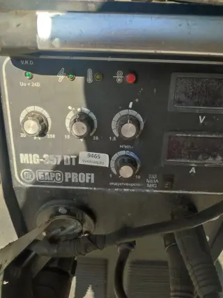 Сварочный полуавтомат БАРС Profi MIG-357 DT