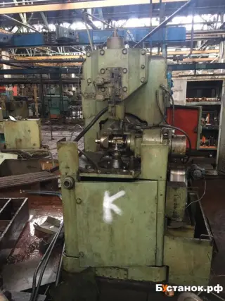 Зубофрезерный станок 5б312 82