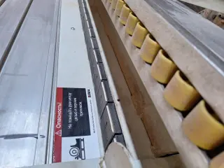 Кромкооблицовочный станок