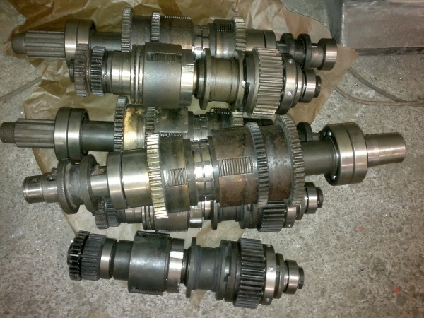 Фрикционный вал 1А62, 6Р12, 6Р13, ВМ-127, 6М83, 6Р81, 6Р11, 1М63, 163, ДИП 300, 1К62, 16К20, 16К25, 1К62Д, 1К625Д