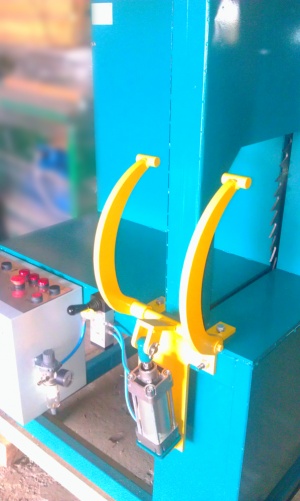 Станок торцовочный Т340