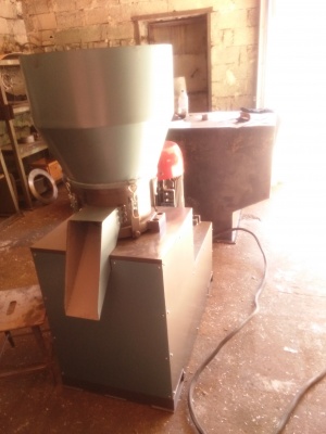 Компактор пленки, выгодная замена агломератора. 200 кг/ч покажу в работе