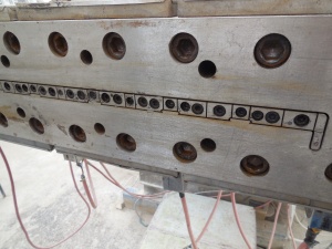 Линию Greiner AG для производства ПВХ подоконника экструдер KMD-110