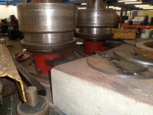 Тяжелый гидравлический роликовый гибочный станок Simasv 125 CHP