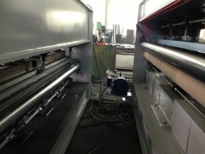 Иглопробивная машина для нетканых материалов