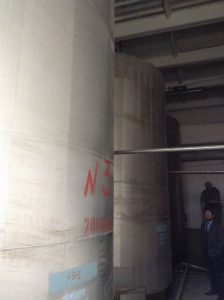 Емкости нержавеющие,объем -20 куб.м., вертикальные