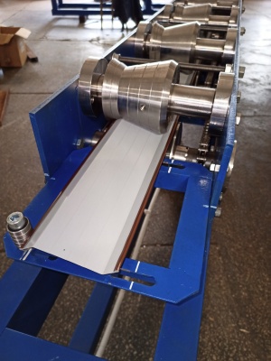 Станки для производства евроштакетника