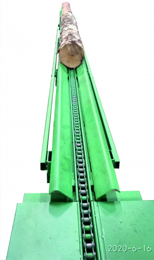 Станок брусующий(бревнопильный)делает лафет а потом перерабатывает горбыль на обрезные доски подача бревна цепная СБГП-700 два в одном