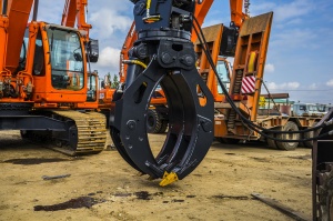 Лесозахваты, бревнозахваты жесткий/маятниковый подвес ротатор