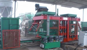 CONSTMACH PAVER - БЛОК МАШИНА -2 ГОДА ГАРАНТИЯ