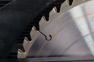 Распиловочный станок по дереву PS315