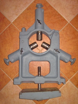 Люнет неподвижный 1М63